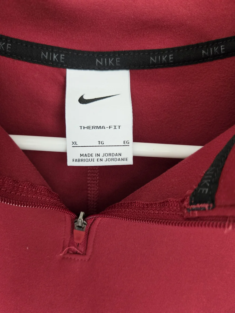 Nike Men’s Crimson Quarter-Zip Pullover Sweater Xl Extra Large Red Long Sleeve